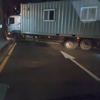 토요일은 시위!